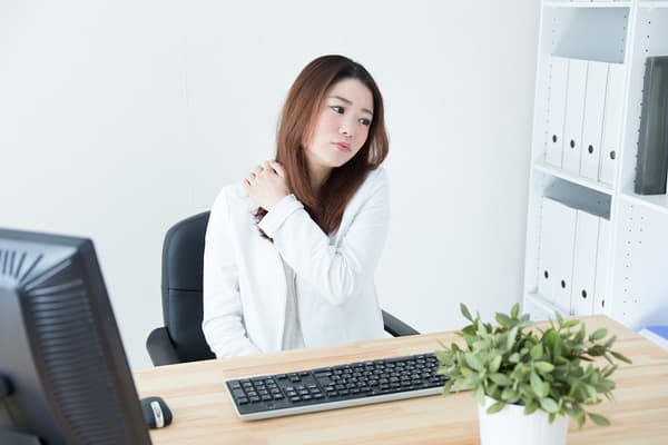 肩こりが改善した女性